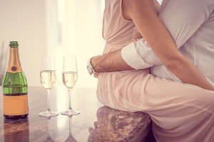 [上海婚姻调查取证]婚外情调查费用多少钱？