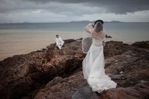[上海婚外情取证]离婚怎么让出轨老公多赔偿？